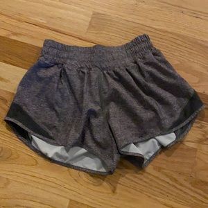 gray lulu shorts